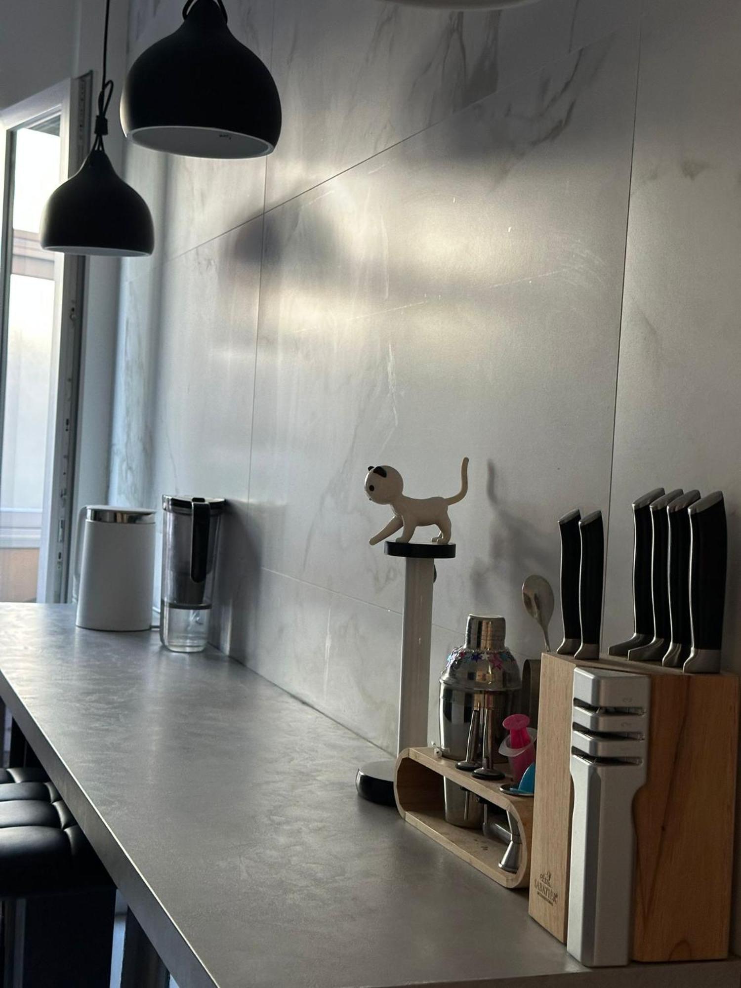Pret De La Apartment *